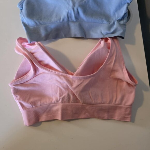 EUC Set of Three Super Soft Bras - Picture 4 of 7